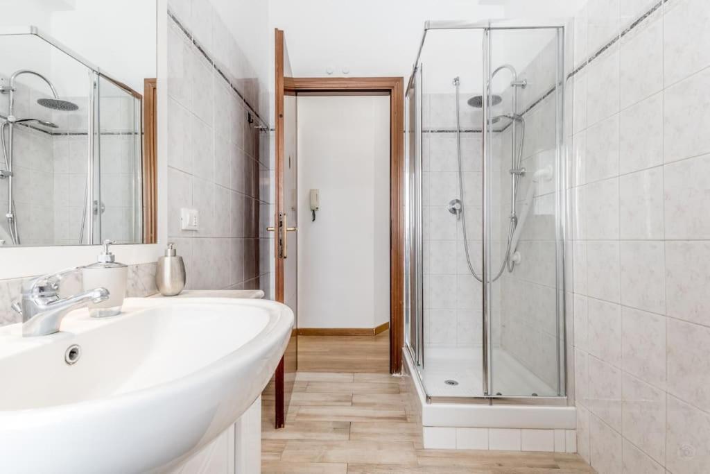 Tiburtina White House Apartment Rome Luaran gambar